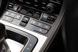 2024 Porsche 718 Cayman Style Edition