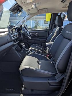 2025 NISSAN NAVARA ST-X