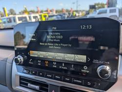 2025 NISSAN NAVARA ST-X