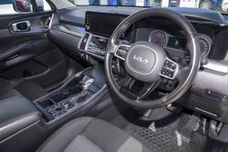 2022 Kia Sorento Sport