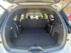 2025 Isuzu MU-X LS-T