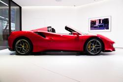 2019 Ferrari 488 Pista Spider F142 RED