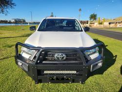2021 Toyota Hilux SR