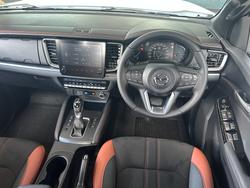 2025 Mazda BT-50 SP