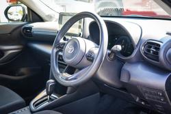 2024 Toyota
Yaris Cross Hybrid GX