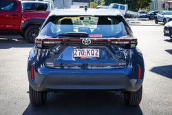 2024 Toyota
Yaris Cross Hybrid GX