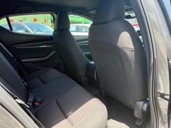 2025 Mazda 3 G20 Pure