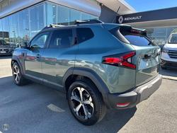 2025 Renault Duster Techno