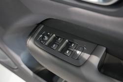 2024 Volvo XC60 Plus B5