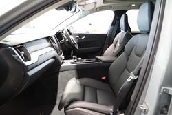 2024 Volvo XC60 Plus B5