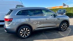 2025 Renault
Koleos