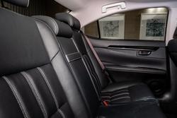 2018 Lexus ES300h Luxury 2.5L Hybrid Auto CVT Sedan