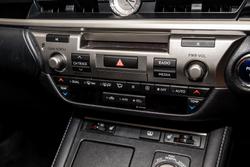 2018 Lexus ES300h Luxury 2.5L Hybrid Auto CVT Sedan
