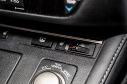 2018 Lexus ES300h Luxury 2.5L Hybrid Auto CVT Sedan
