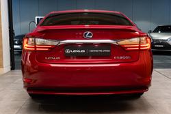 2018 Lexus ES300h Luxury 2.5L Hybrid Auto CVT Sedan
