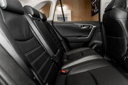 2020 TOYOTA RAV4 CRUISER (2WD) HYBRID