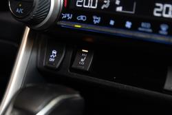 2020 TOYOTA RAV4 CRUISER (2WD) HYBRID