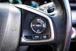 2017 HONDA CIVIC VTi-LX