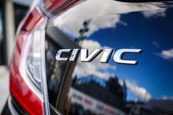 2017 HONDA CIVIC VTi-LX