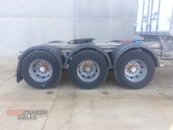 2002 Maxitrans 12 Pallet Rollback Pantech A Trailer