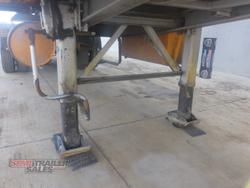 2002 Maxitrans 12 Pallet Rollback Pantech A Trailer