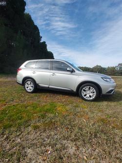 2020 Mitsubishi Outlander ES