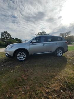 2020 Mitsubishi Outlander ES