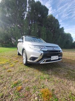 2020 Mitsubishi Outlander ES