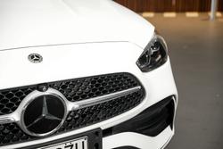 2022 Mercedes-Benz C-Class C300