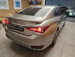 2024 Lexus
ES300h Luxury 2.5L Hybrid Auto CVT Sedan
