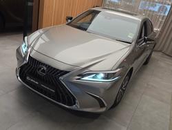 2024 Lexus
ES300h Luxury 2.5L Hybrid Auto CVT Sedan