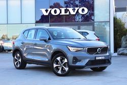 2022 Volvo
XC40 Ultimate B4 Bright