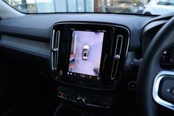 2022 Volvo
XC40 Ultimate B4 Bright
