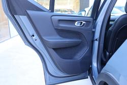 2022 Volvo
XC40 Ultimate B4 Bright