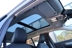 2022 Volvo
XC40 Ultimate B4 Bright