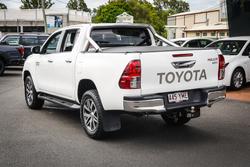 2018 Toyota HILUX SR5