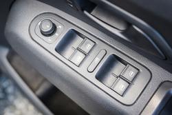 2017 VOLKSWAGEN AMAROK TDI420 (4x2)