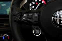 2022 Alfa Romeo Giulia Veloce