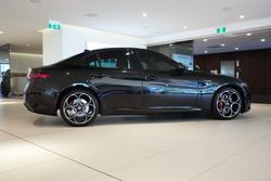 2022 Alfa Romeo Giulia Veloce