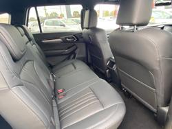 2026 ISUZU MU-X LS-T