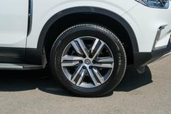 2023 LDV D90 Executive Diesel 4x4