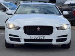 2016 Jaguar XE 20t Prestige