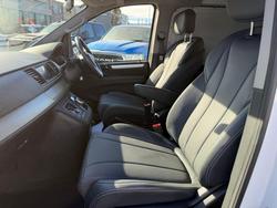2023 LDV G10 Plus Rear Barn Doors