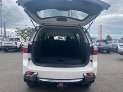 2015 ISUZU MU-X LS-T (4x4)