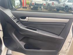 2015 ISUZU MU-X LS-T (4x4)