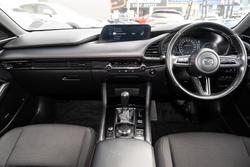 2021 Mazda
3 G25 Evolve