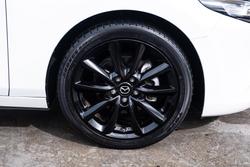2021 Mazda
3 G25 Evolve