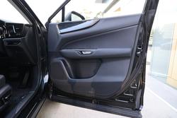 2024 Lexus
NX350H NX350h Luxury 2.5L Hybrid Auto CVT Wagon 2M00500 001