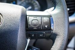 2025 Toyota HILUX SR5