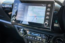 2025 Toyota HILUX SR5